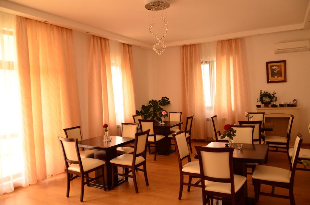 Guest House Nocturno Berkowica Zewnętrze zdjęcie